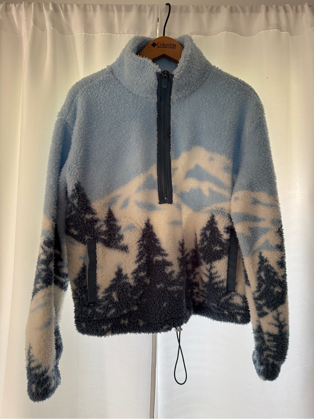 Planet Heart Blue & Cream Mountain-Scene Sherpa Half-Zip Pullover